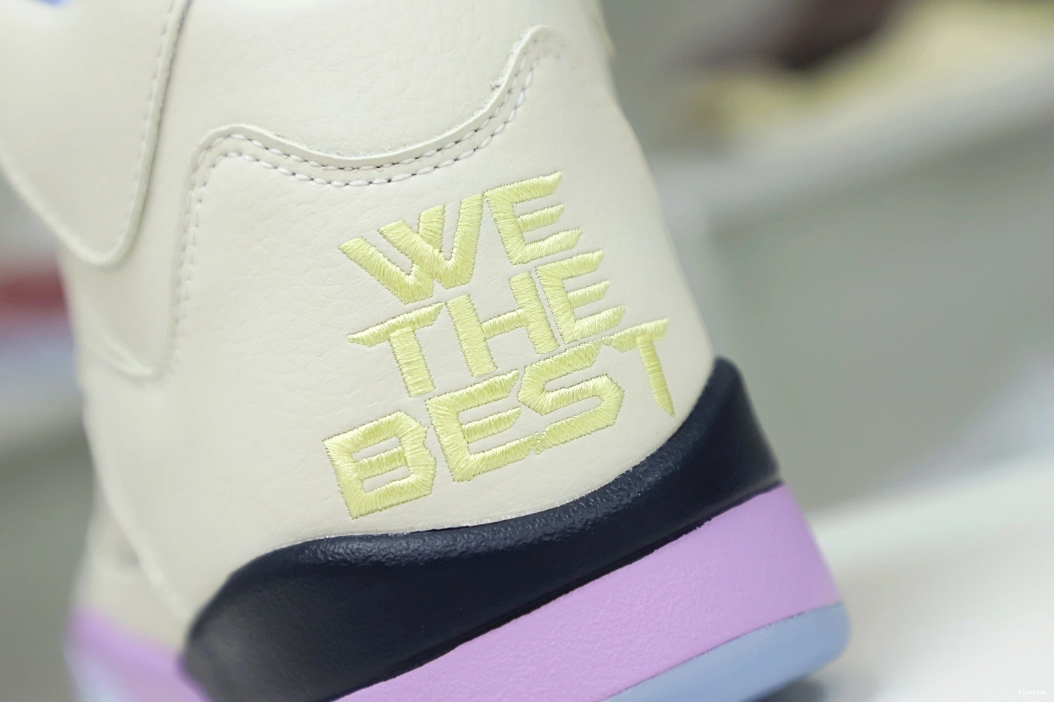 5 BE JORDAN KHALED THE AIR DJ WE 1028